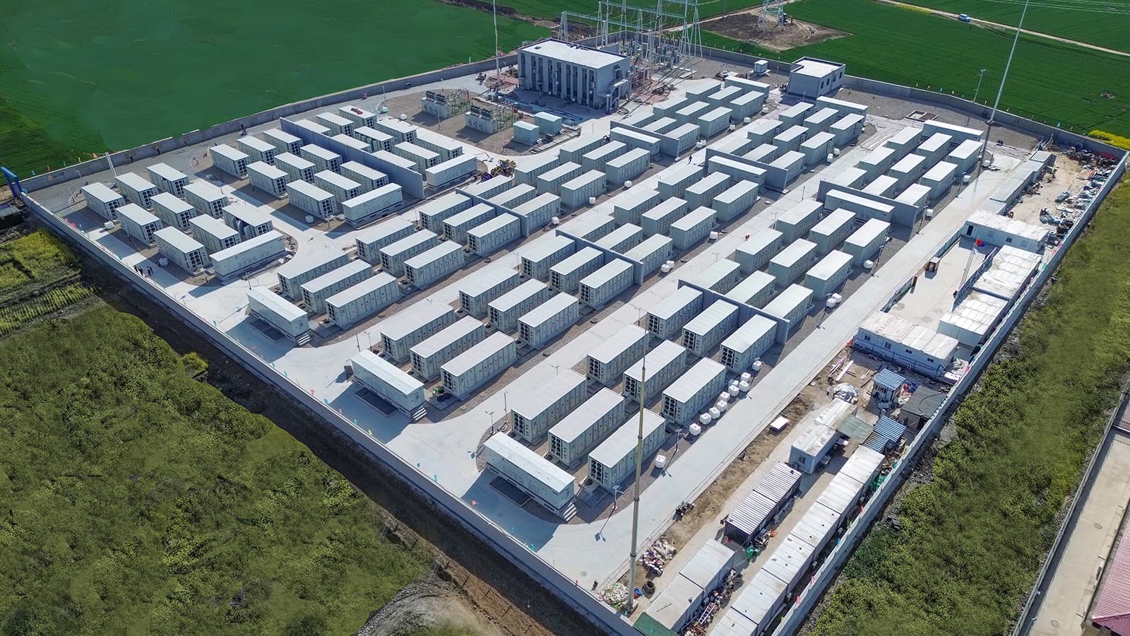 绿动燕赵！FUN乐天使储能助力石家庄高邑300MW/600MWh储能电站全容量并网运行